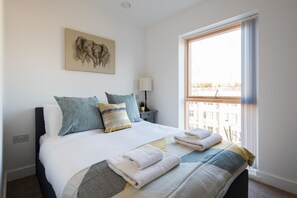 Apartment | 2 Schlafzimmer, schallisolierte Zimmer, kostenloses WLAN