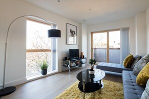 Apartment | Wohnzimmer | Flachbildfernseher