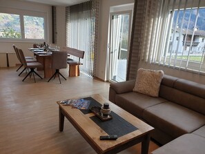 Dining - Luxury Holiday Home in Fügen With Private Sauna (Fuegen)