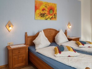 3 bedrooms, individually furnished, bed sheets