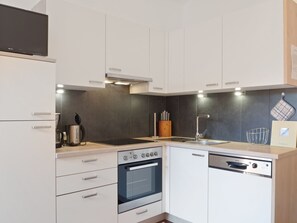 Apartment | Eigene Küche | Hochstuhl