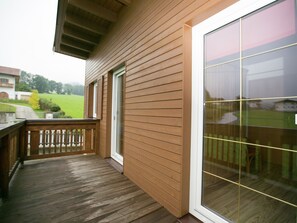 Ferienhaus | Balkon