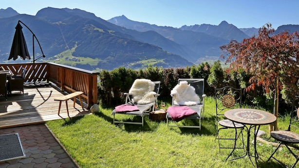 Balcony - Newly Furnished Holiday Home (Zellberg)
