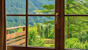 Chalet | Pemandangan dari hartanah
