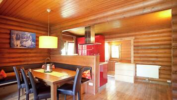 Chalet | Tempat makan