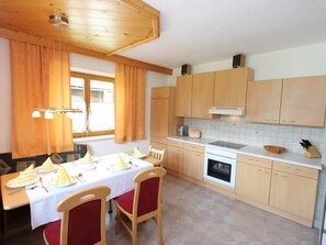 Apartment | Private kitchen