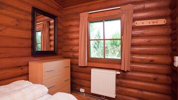 Chalet | 3 kamar tidur dan dilengkapi dengan perabotan berbeda-beda