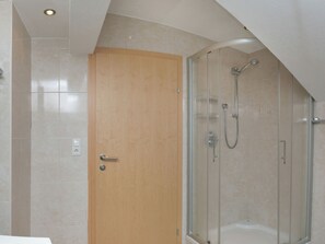 Bathroom - Apartment in Aschau Near Ski Hochzillertal (Aschau Im Zillertal)