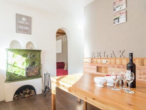 House | Dining