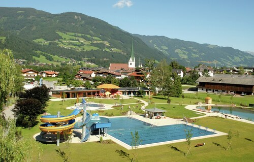 Apartment in Aschau Near Hochzillertal Slopes