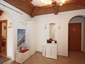 Interior - Apartment in Stumm Near Ski Slopes (Stumm)