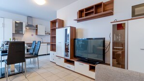 Living room - Mountain View Apartment in Piesendorf With Sauna (Piesendorf)