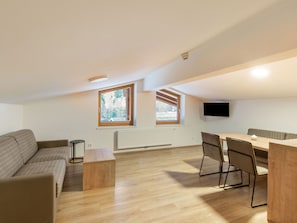 Apartment | Living area