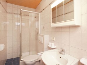 Shower - Cozy Apartment in Gerlosberg near Ski Area (Gerlosberg)