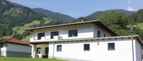 Apartment | Exterior