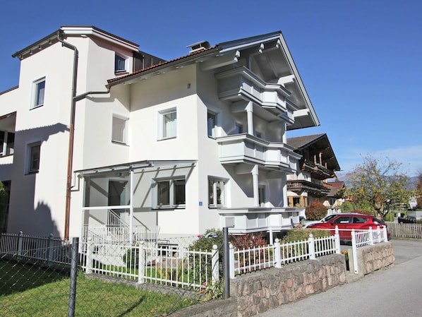 Apartment | Exterior