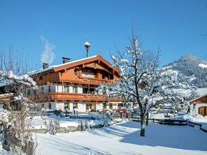 Exterior - Modern Apartment in Itter Near Forest (Itter)