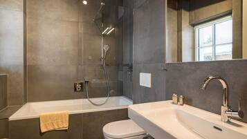 Chalet | Badezimmer | Dusche