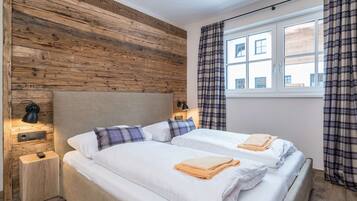 Chalet | 4 Schlafzimmer, individuell eingerichtet, Bettwäsche