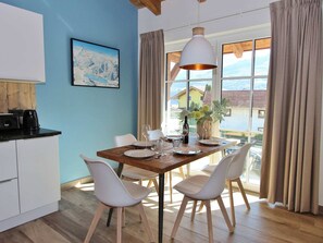Dining - Penthouse Apartment in Piesendorf Salzburg near Ski Area (Piesendorf)