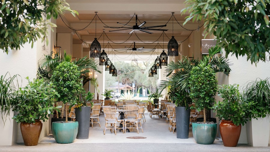 THesis Hotel Miami Coral Gables, Curio Collection by Hilton