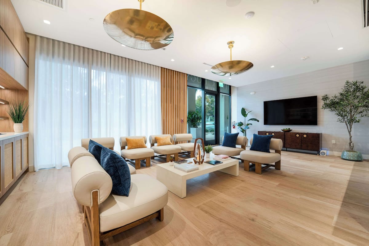 body treatments, deep-tissue massages, swedish massages