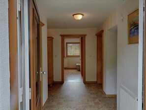 Reception - Modern Chalet in Gerlosberg Near Ski Area (Gerlosberg)