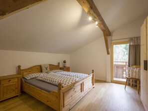 Hus | 5 soverom og sengetøy