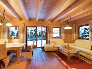 Chalet | Soggiorno | Lettore DVD, docking station per MP3