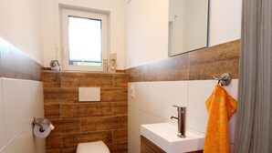 Apartment | Bathroom - Modern Apartment Near Ski Area in Mittersill (Mittersill)