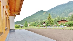 Balcony - Boutique Holiday Home in Wald in Pinzgau With Garden (Wald im Pinzgau)