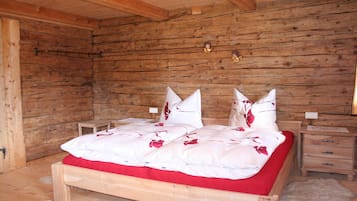 4 bedrooms, individually furnished, bed sheets