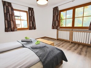 Apartment | 2 Schlafzimmer, individuell eingerichtet, Bettwäsche