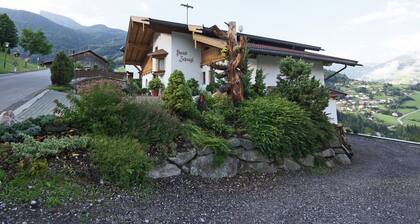 Spacious Chalet in Zell am Ziller near Ski Area