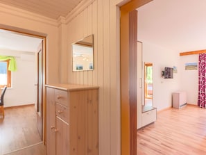 2 bedrooms, bed sheets