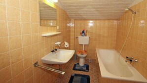 Nhà | Phòng tắm | Vòi sen/bồn tắm kết hợp, khăn tắm 