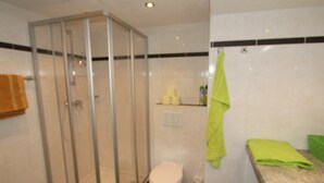 Unclassified image, 4 of 33, button - Apartment in Alpbach With Parking, Balcony, Storage, Heating (Alpbach)