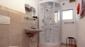 Chalet | Badezimmer | Dusche