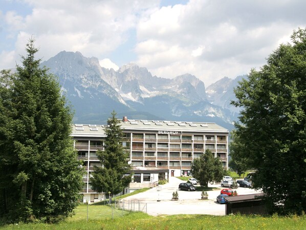 Exterior - Compact Apartment in Ellmau With Balcony (Ellmau)