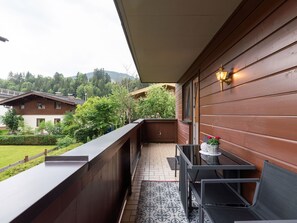 Balcony - Cozy Apartment in Maria Alm near Ski Area (Maria Alm am Steinernen Meer)