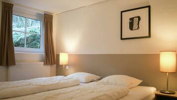 Chalet | 4 bedrooms, individually furnished, bed sheets