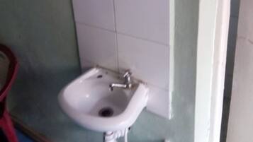 Single Room | Bathroom sink