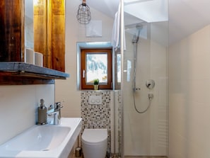 House | Bathroom