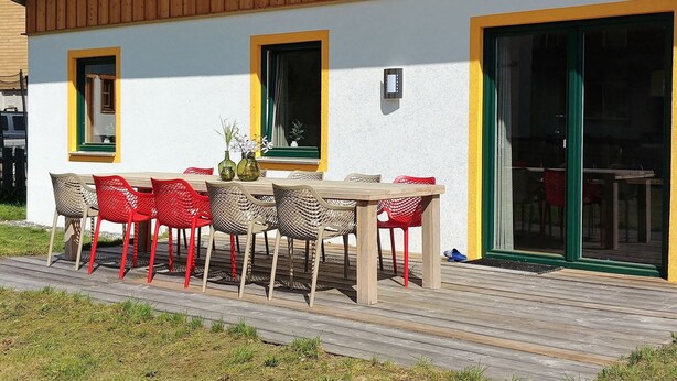 House | Balcony - Cozy Holiday Home in Salzburg With Mountain View (Sankt Michael im Lungau)
