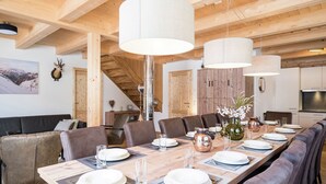 Dining - Cozy Holiday Home in Salzburg With Mountain View (Sankt Michael im Lungau)