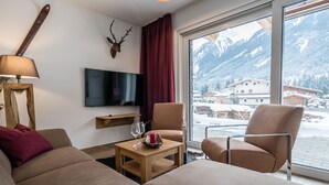 Unclassified image, 5 of 34, button - Spacious Holiday Home in Wald im Pinzgau With Sauna (Wald im Pinzgau)