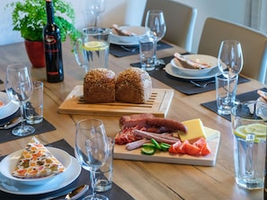 Dining - Snug Apartment in Piesendorf near Zell am See with Sauna (Piesendorf)