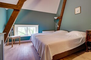 6 Schlafzimmer, Bügeleisen/Bügelbrett, kostenloses WLAN, Bettwäsche