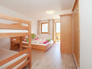 Apartment | 2 Schlafzimmer, individuell eingerichtet, Bettwäsche