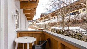 Apartment | Balcony